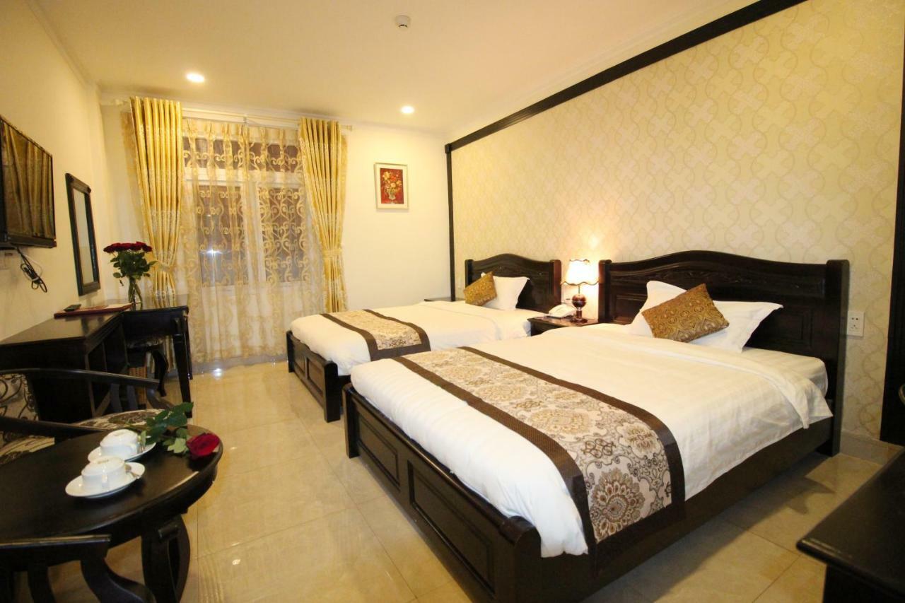 Royal Dalat Hotel Exterior photo